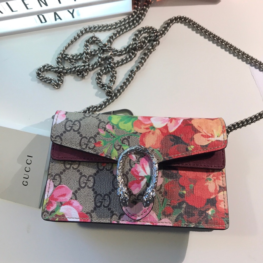 Authentic Gucci supermini blooms crossbody